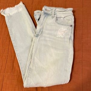 Skinny but stretchy jeans